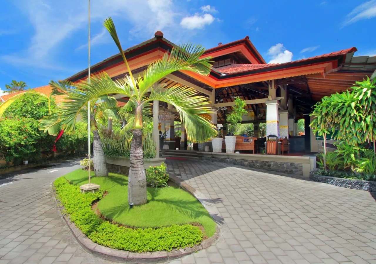 Adi Dharma Hotel Kuta 4