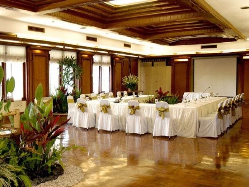 Kamandalu Resort & Spa 2