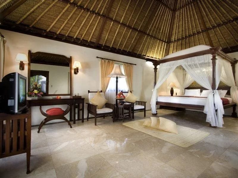Kamandalu Resort & Spa 4