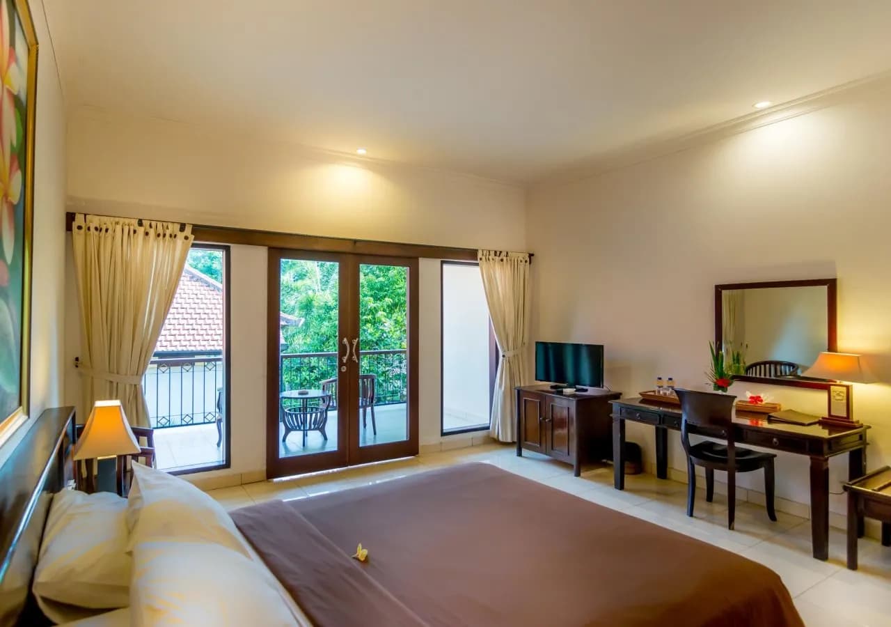 Champlung Sari Hotel 3
