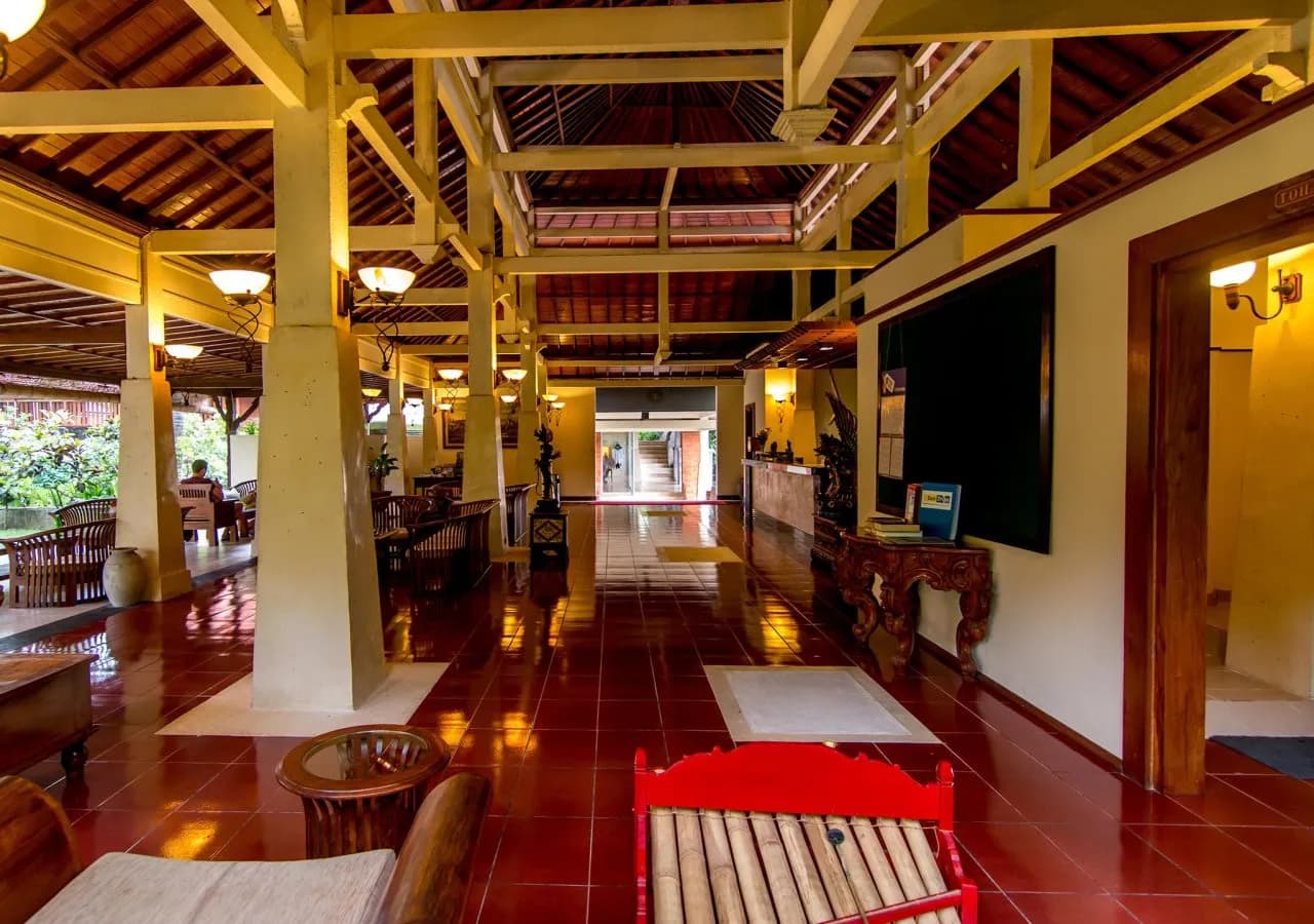 Champlung Sari Hotel 4