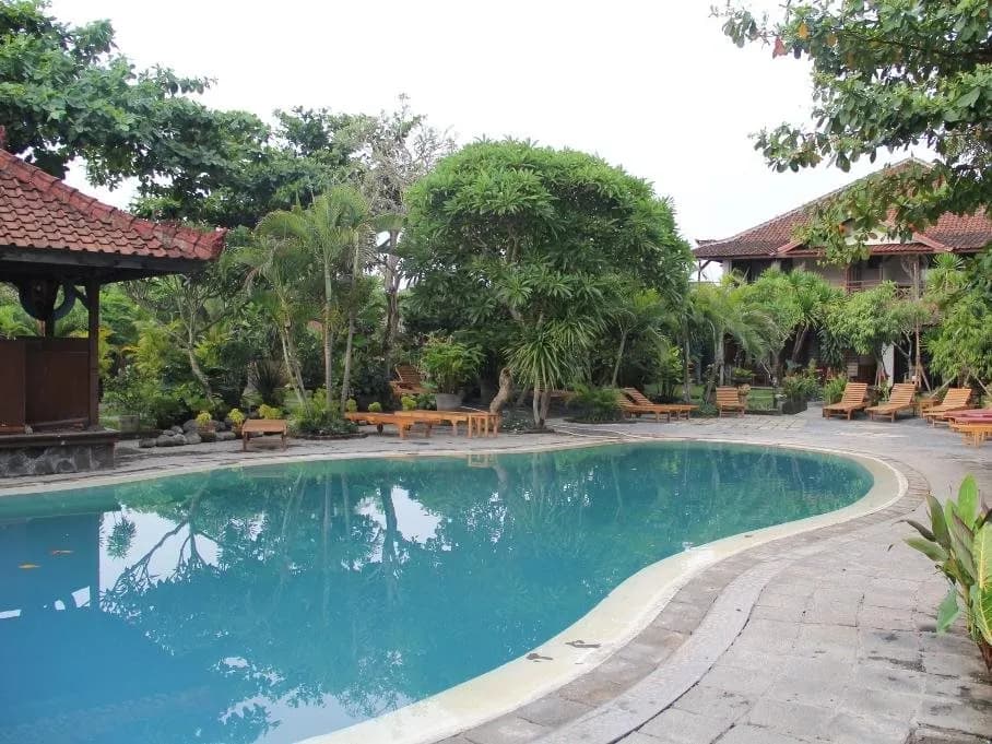 Gazebo Beach Hotel