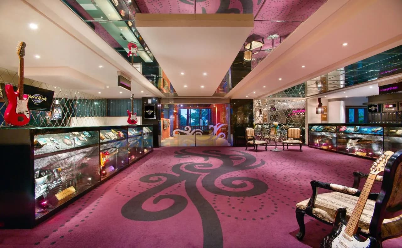 Hard Rock Hotel Bali 3
