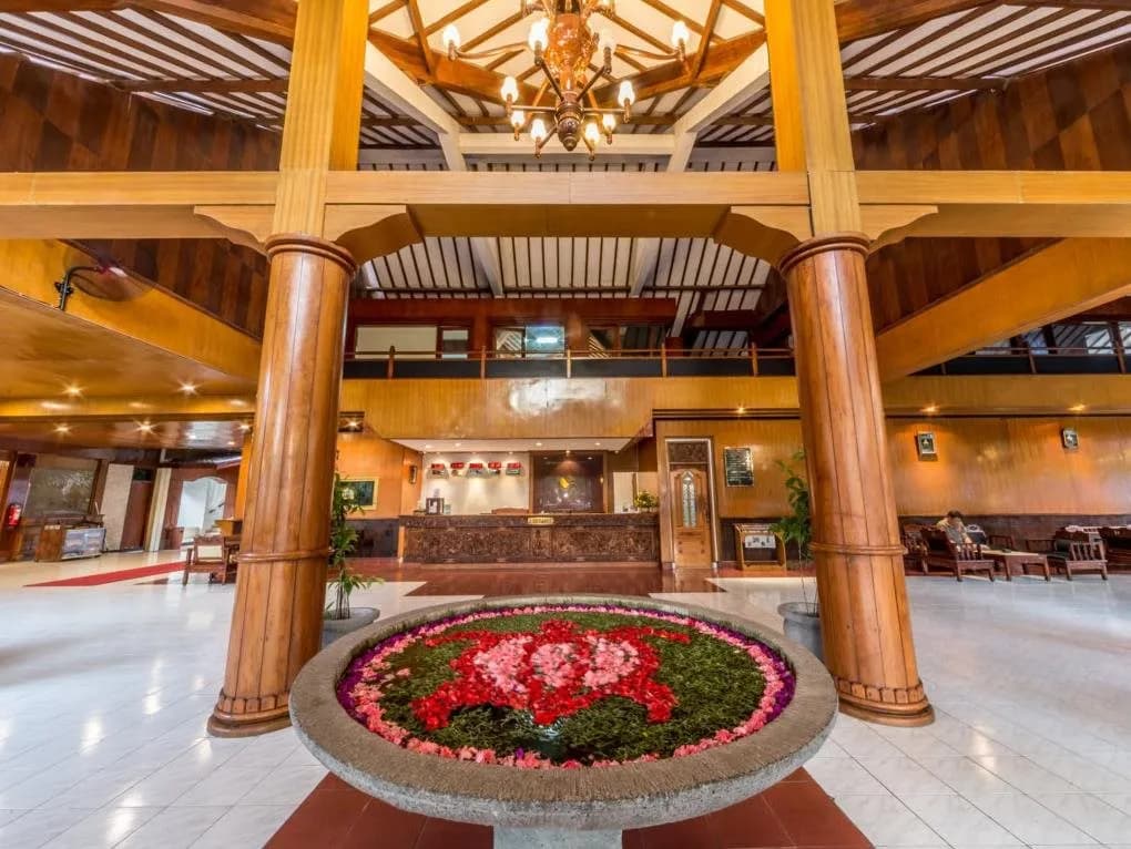 Grand Istana Rama Hotel 4