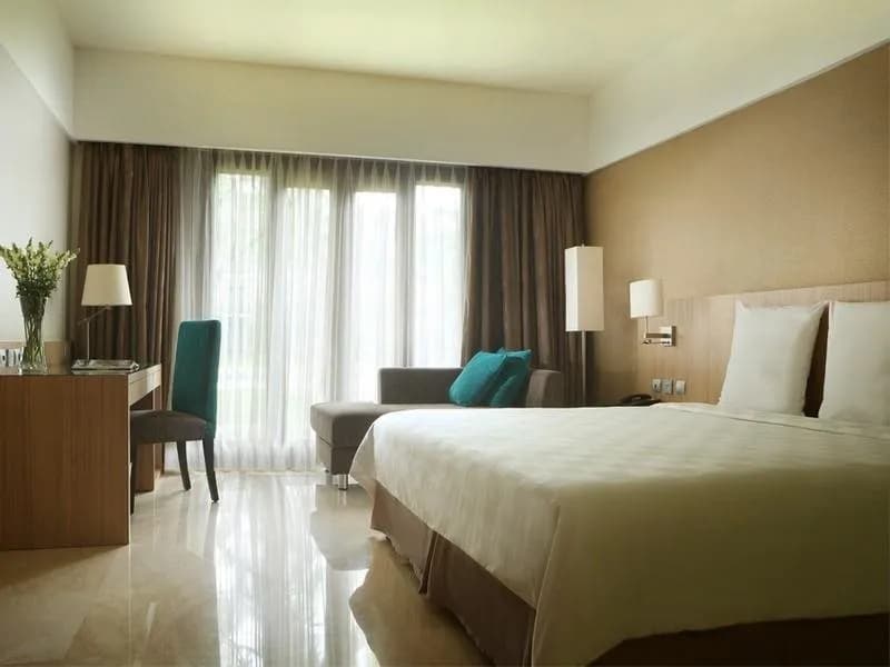 Grand Tropic Suites Hotel 2