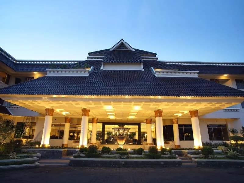 Santika Premiere Jogja 5