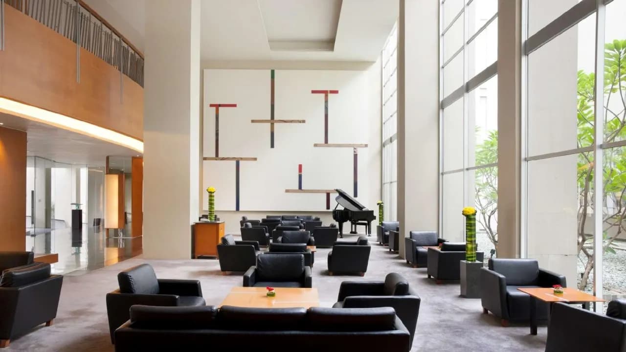 Mövenpick Hotel Jakarta City Centre 3
