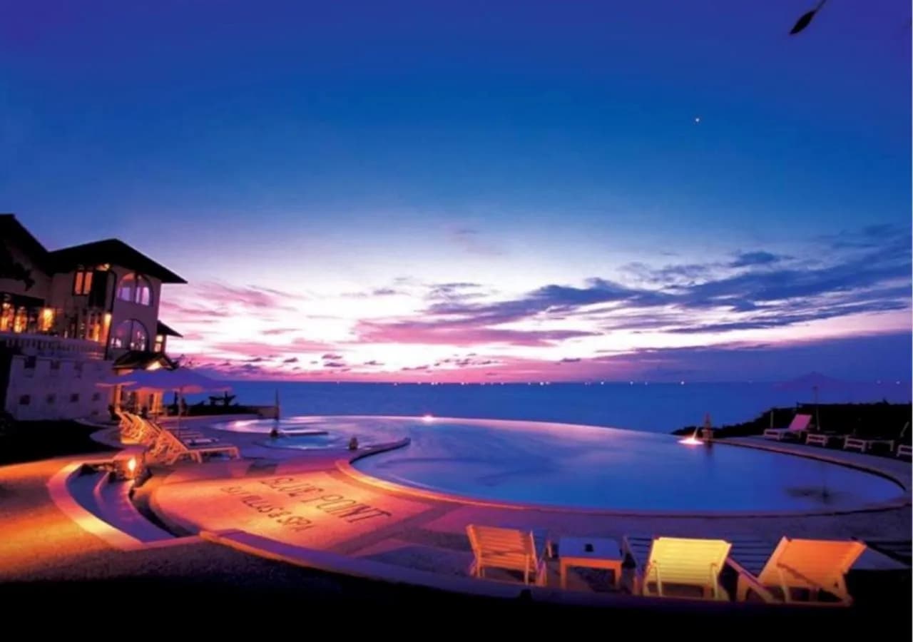Blue Point Bay Villas & Spa 3