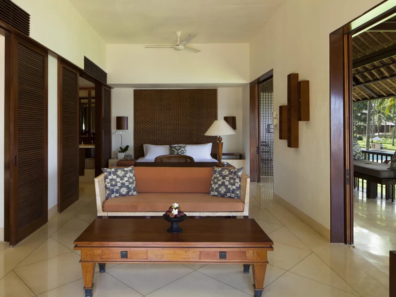 Alila Manggis 5