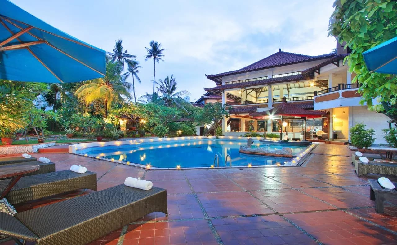 Puri Naga Seaside Cottages