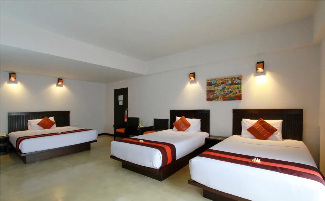 The Lokha Legian Hotel 3