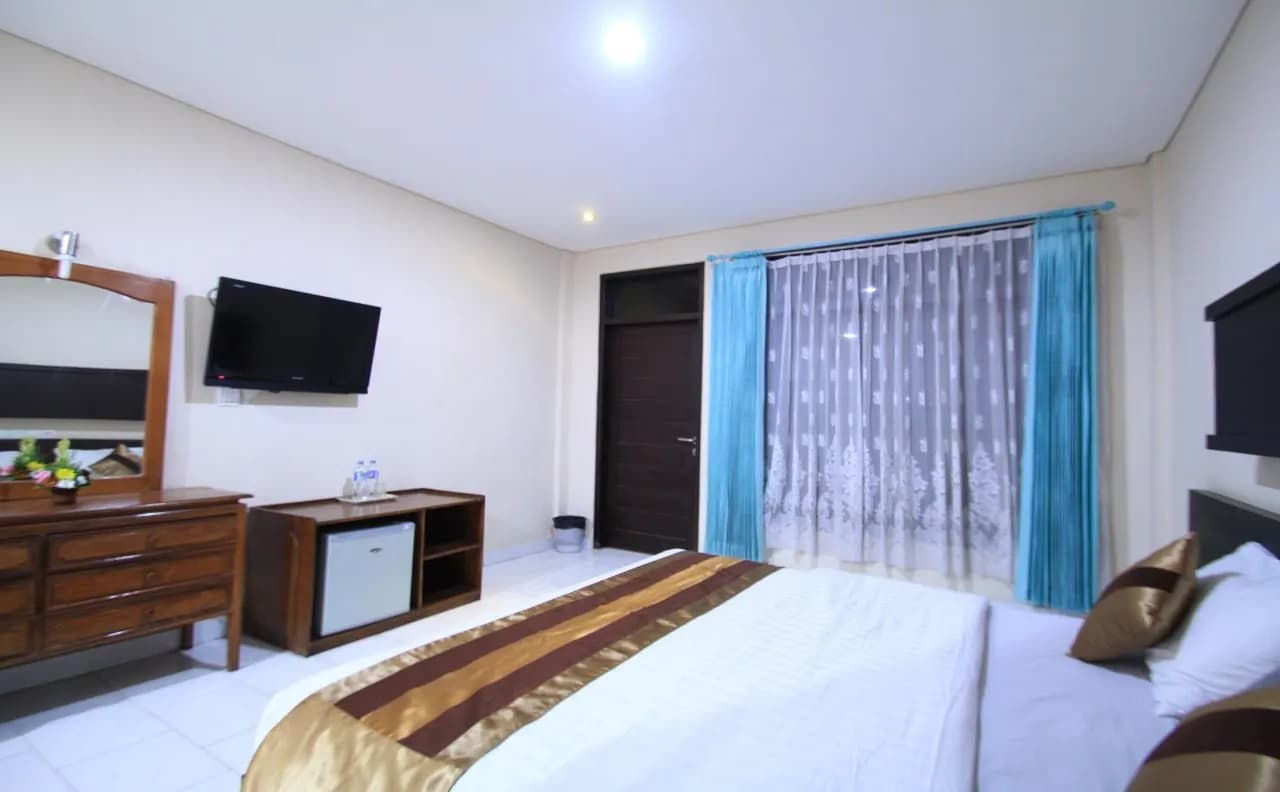 Bakung Beach Resort 4