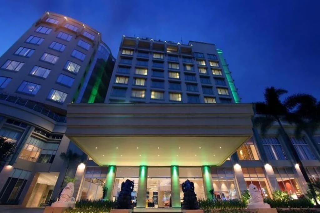 Courtyard Bandung Dago