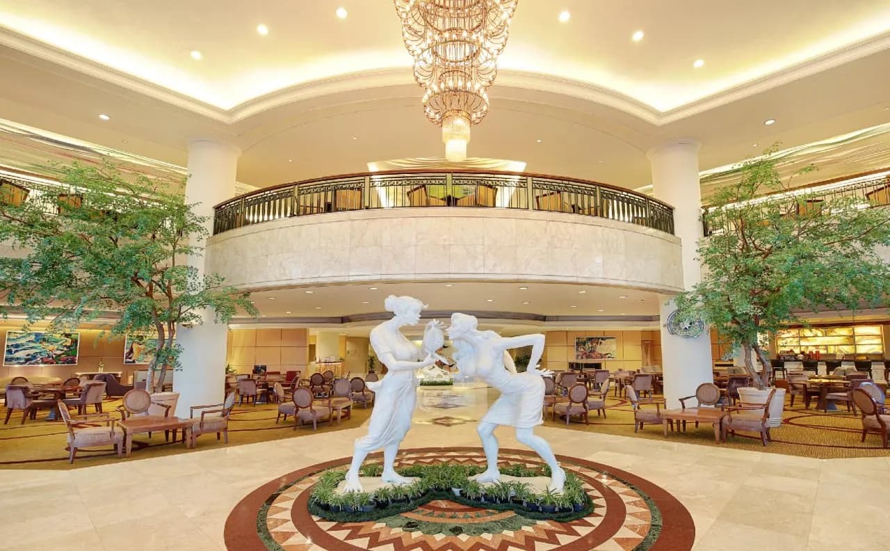 Hotel Ciputra Jakarta managed by Swiss-Belhotel International 5