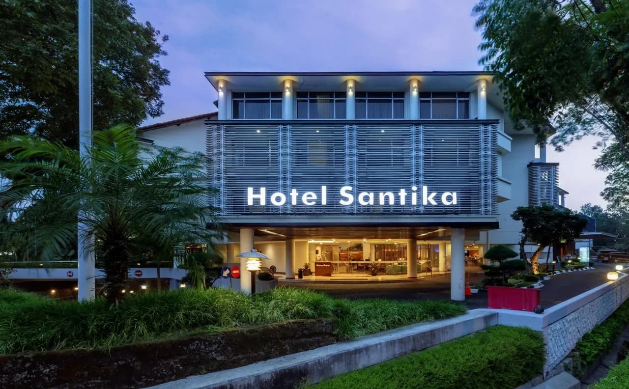Santika Bandung 