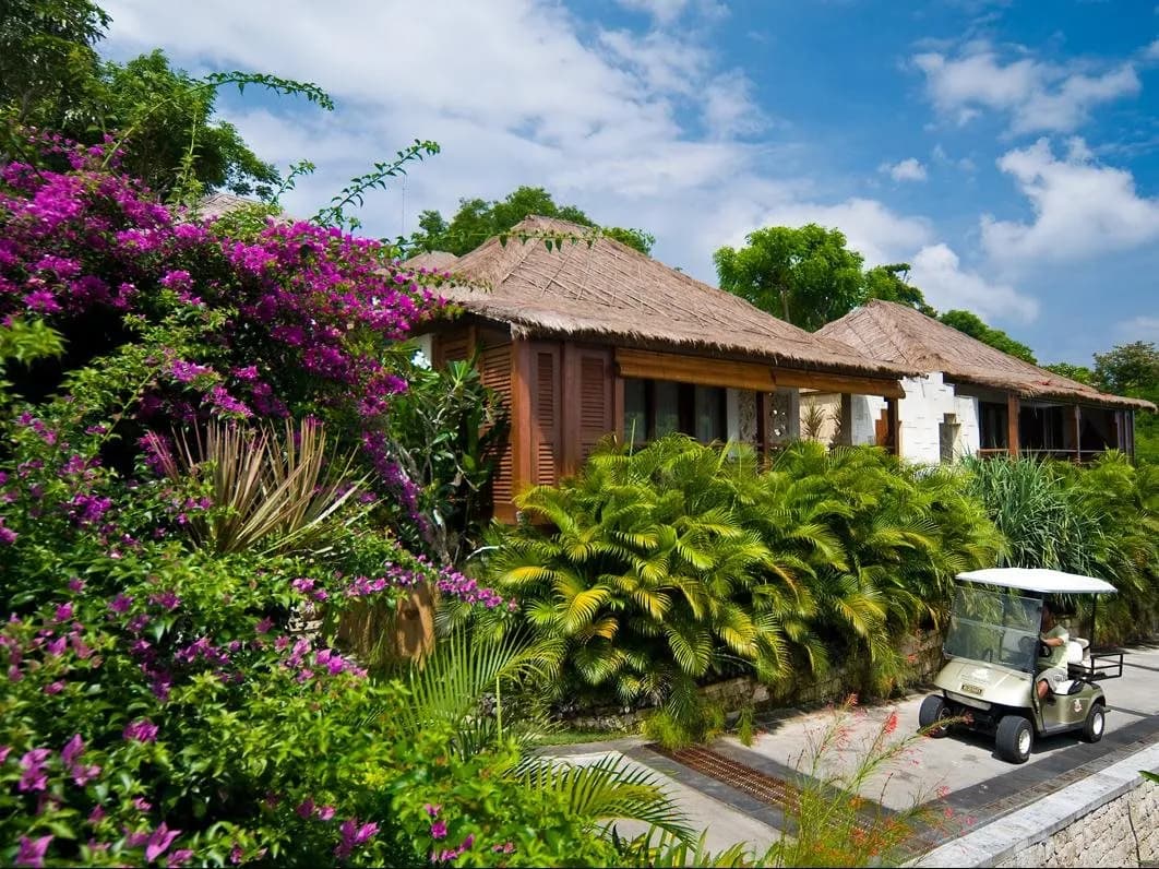 Batu Karang Lembongan Resort & Spa 4