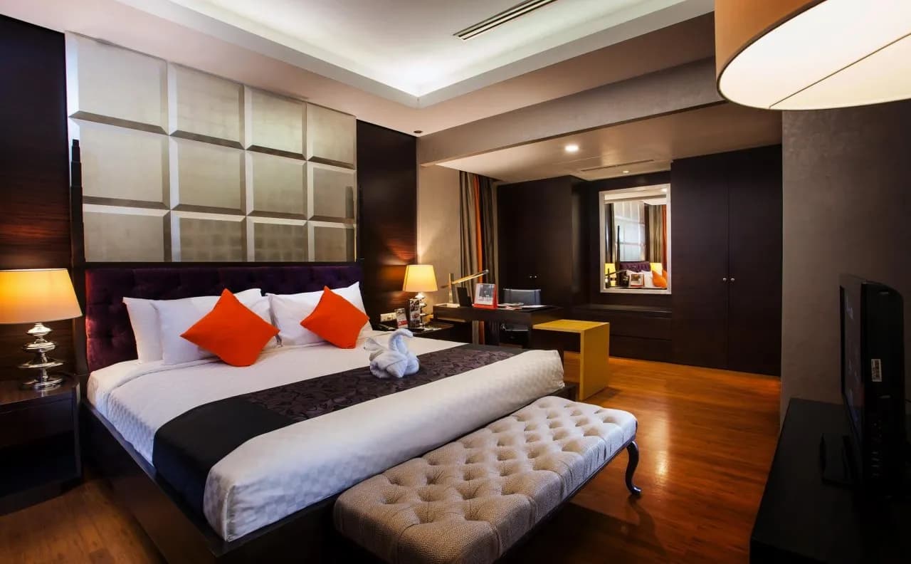 Hotel Ciputra Semarang 4