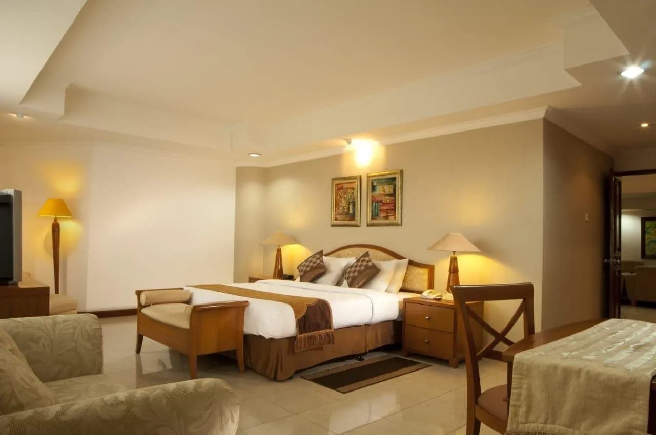 Grand Tropic Suites 3