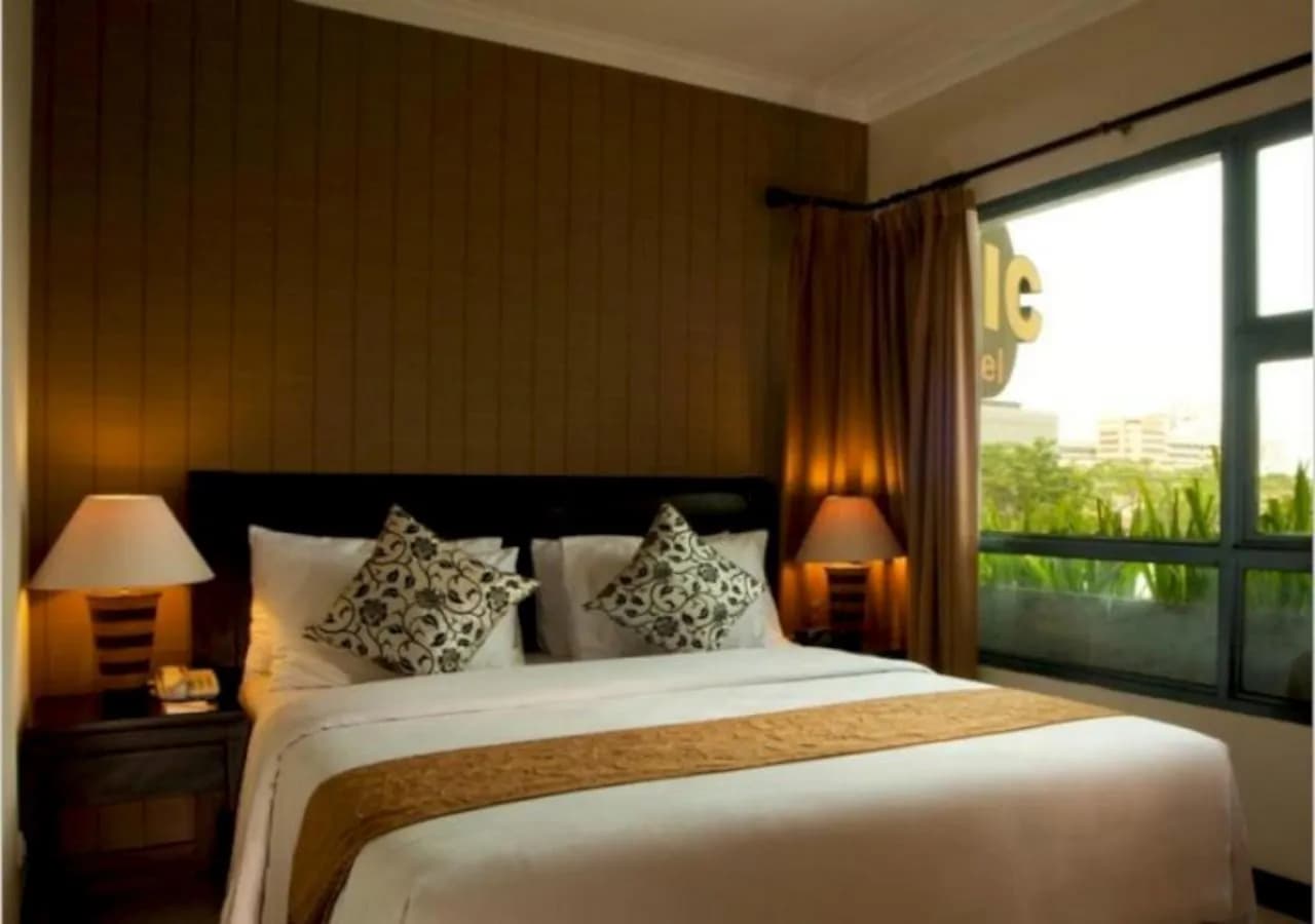 Grand Tropic Suites 5