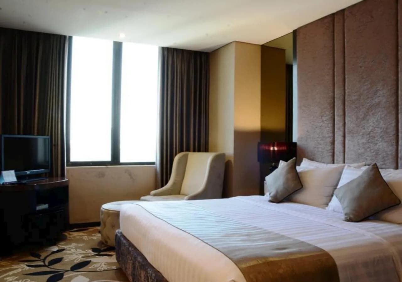 Garden Palace Hotel  Powered By Archipelago 4