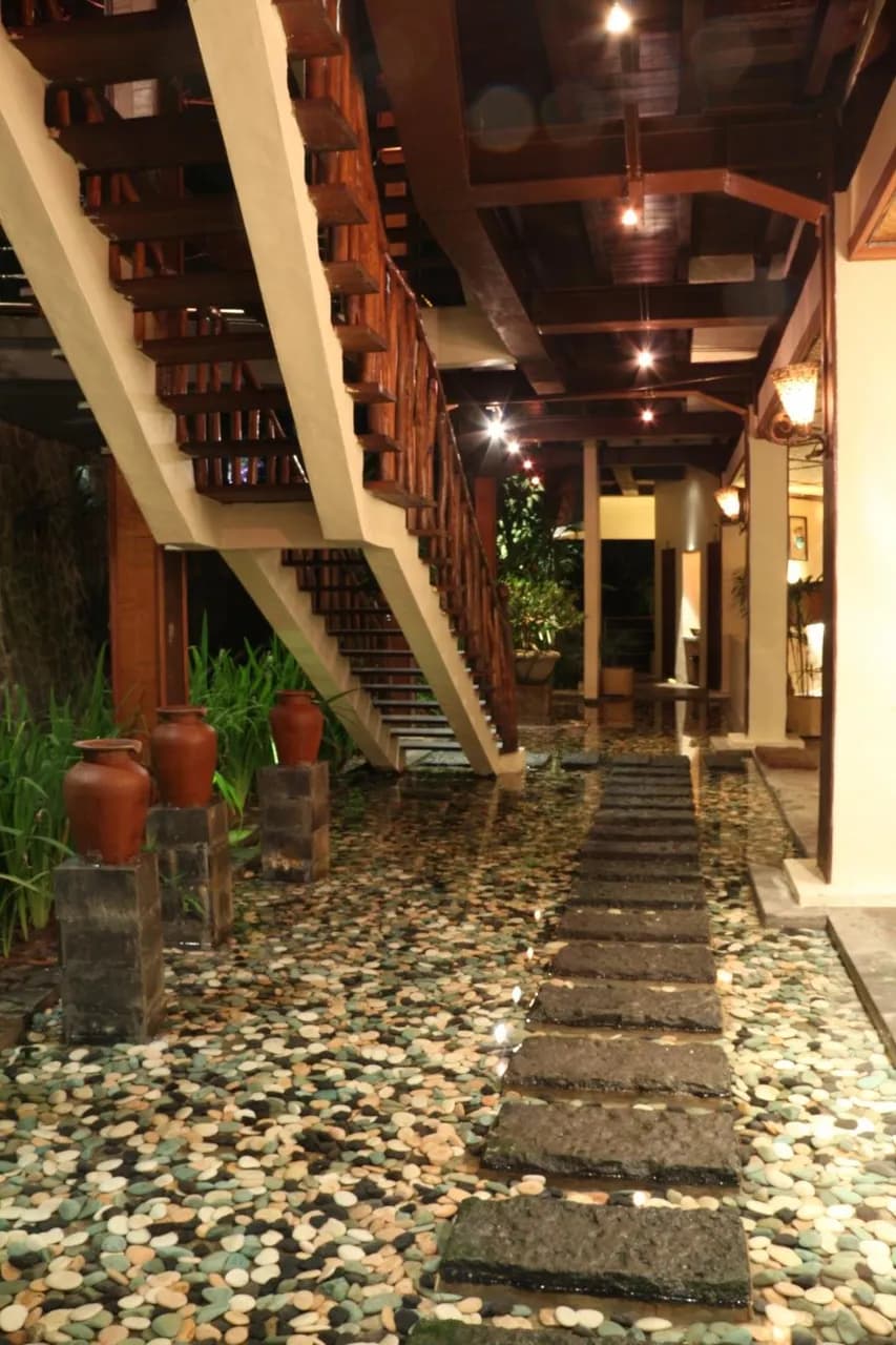 Junjungan Ubud Hotel & Spa 5