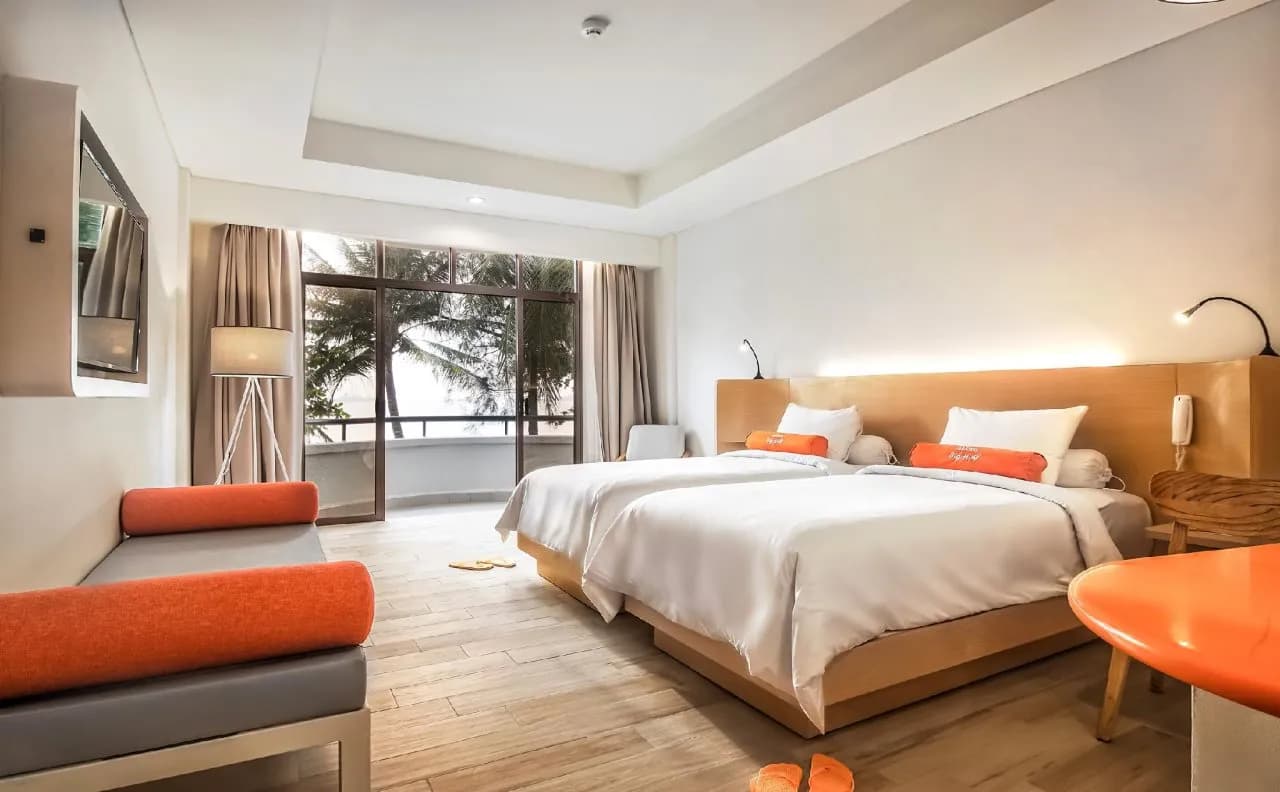 Harris Resort Waterfront Batam 2