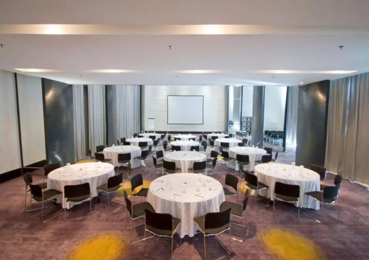 ARTOTEL Grand Prima Surabaya 5