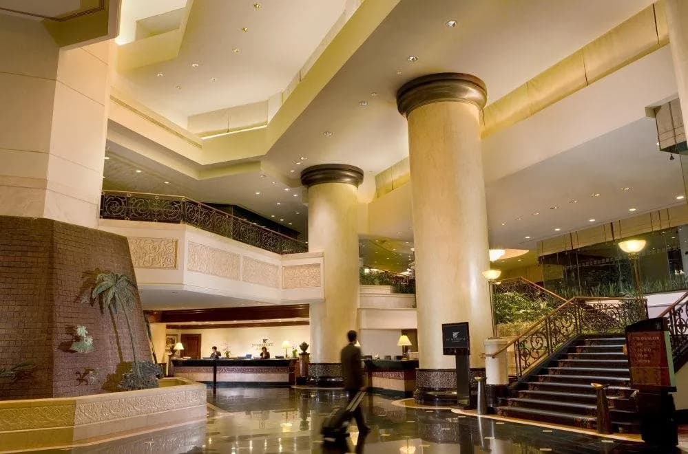 JW Marriott Hotel Surabaya 5