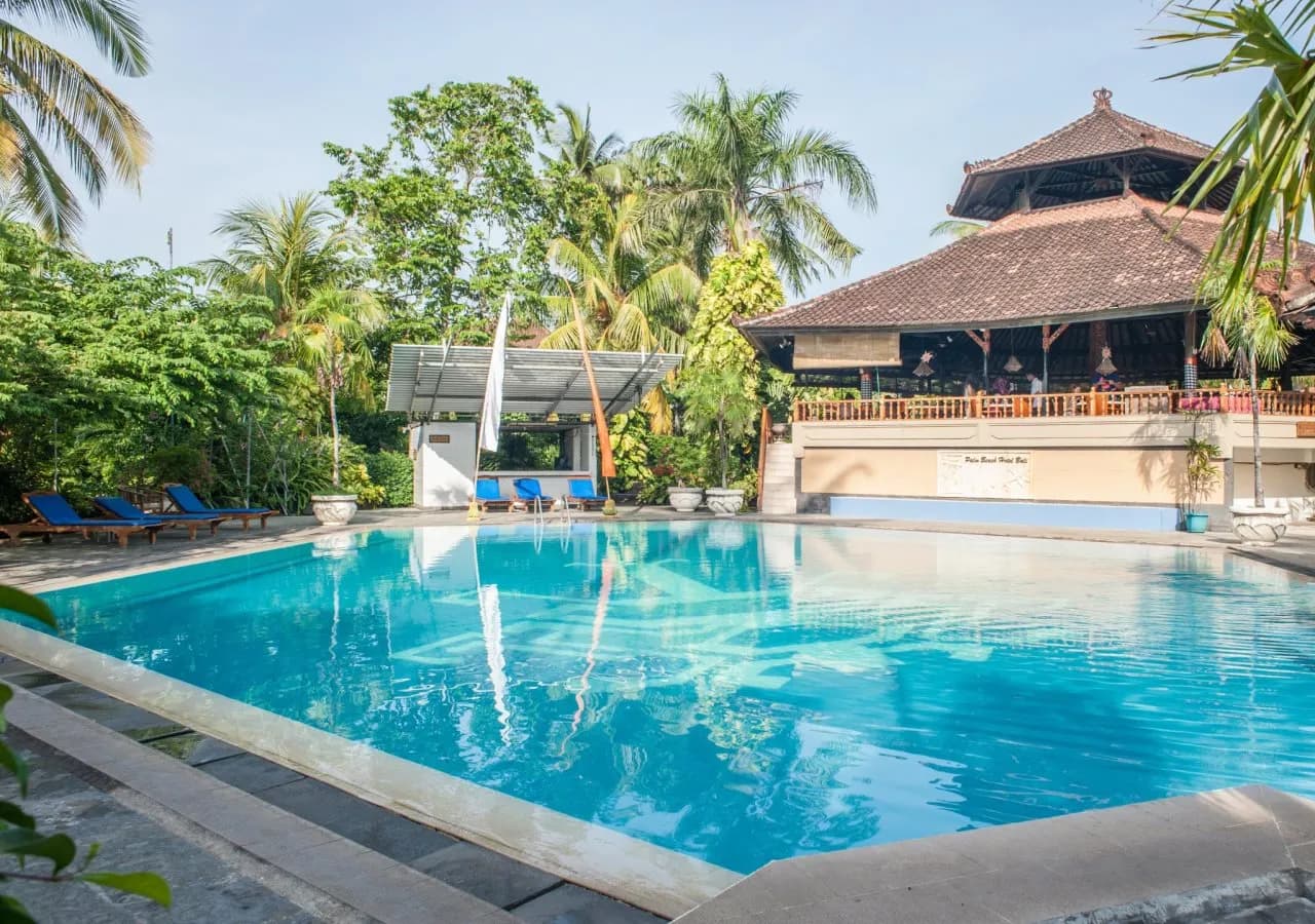Palm Beach Hotel Bali