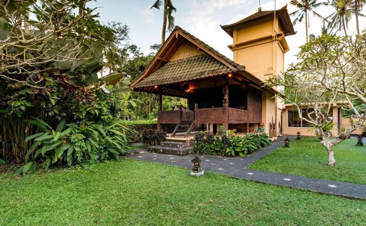 Tanah Merah Art Resort 2