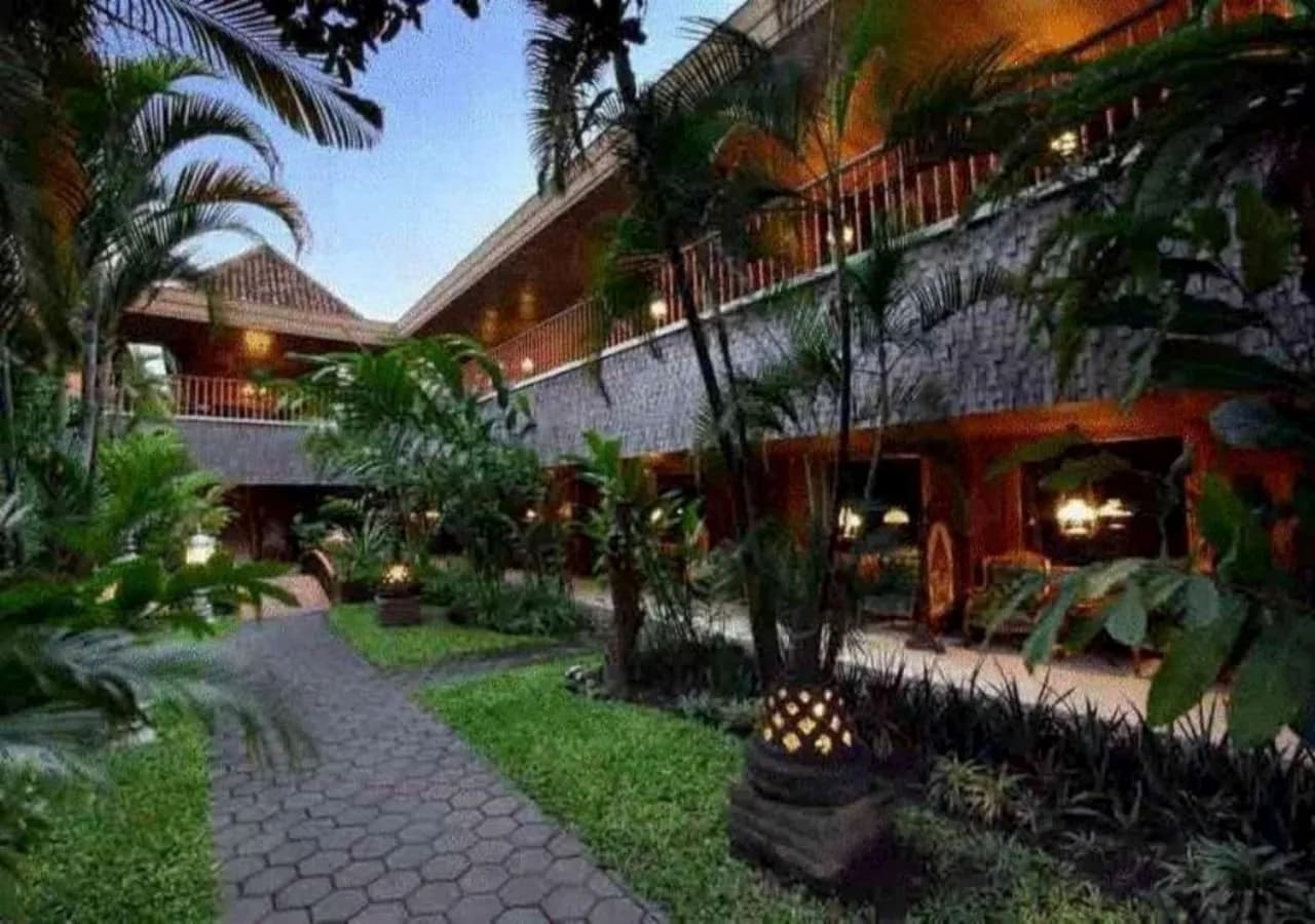 Puri Artha Hotel 5