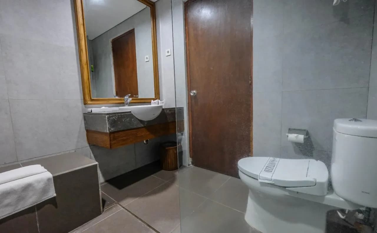 Puri Artha Hotel 2