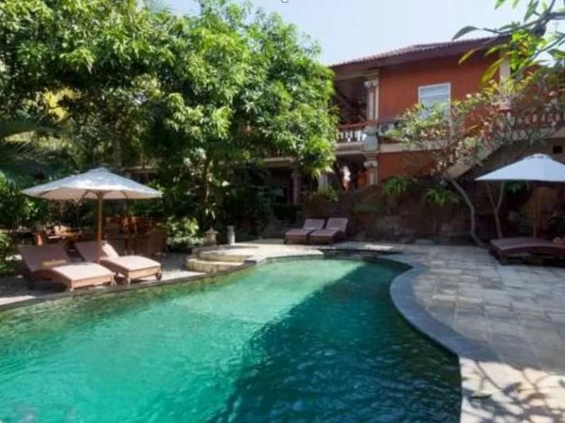 Chonos Hotel Lovina 4