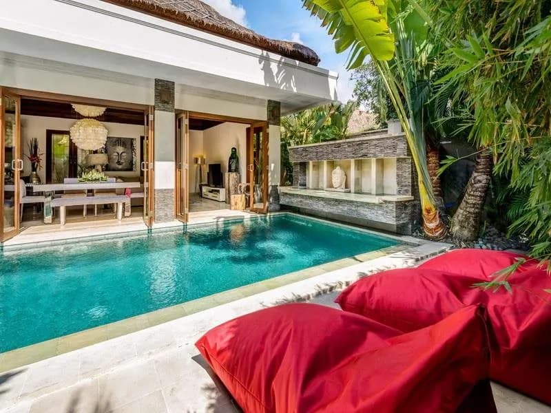 The Residence Seminyak 2