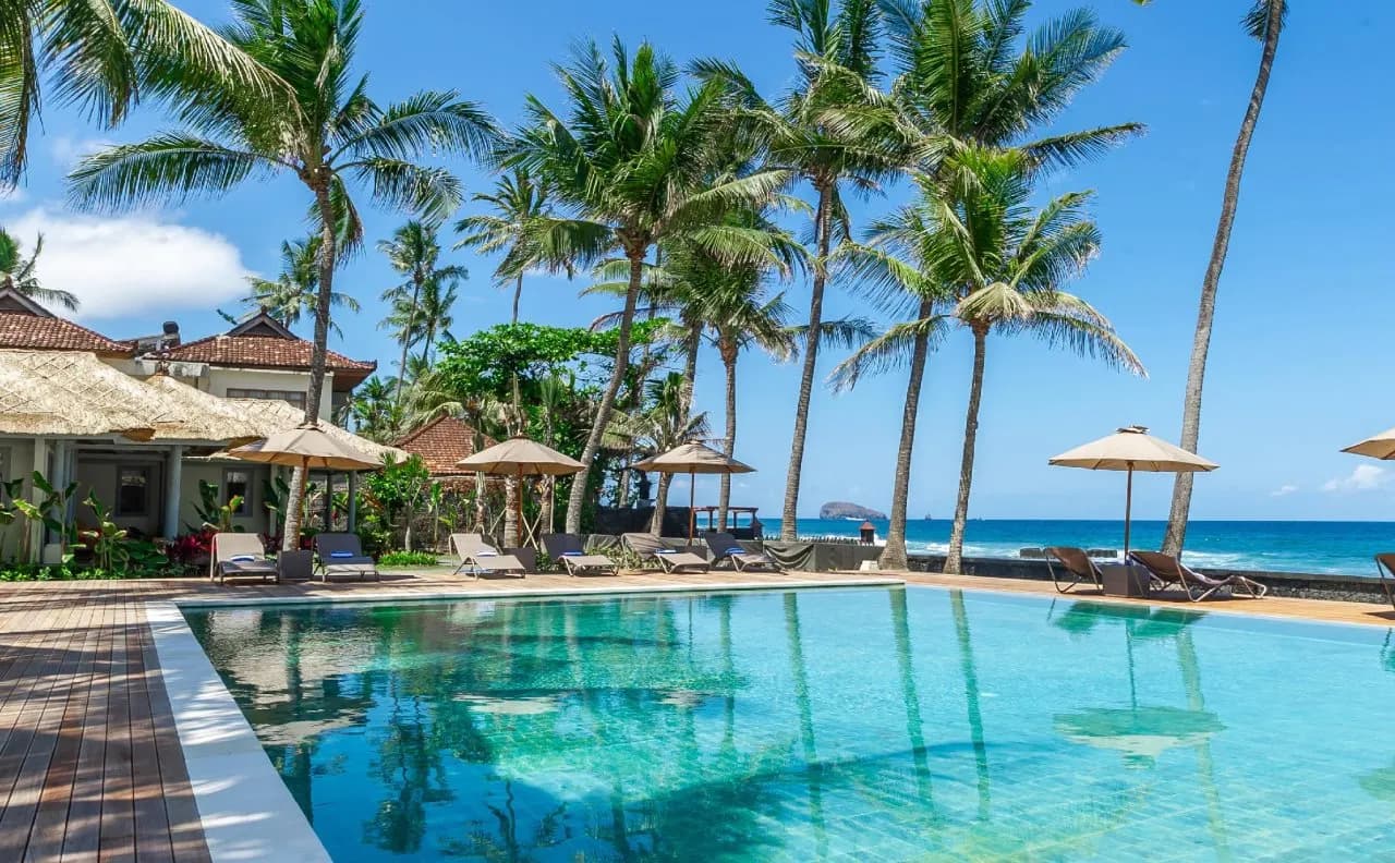 Nirwana Beach & Resort Candidasa 4
