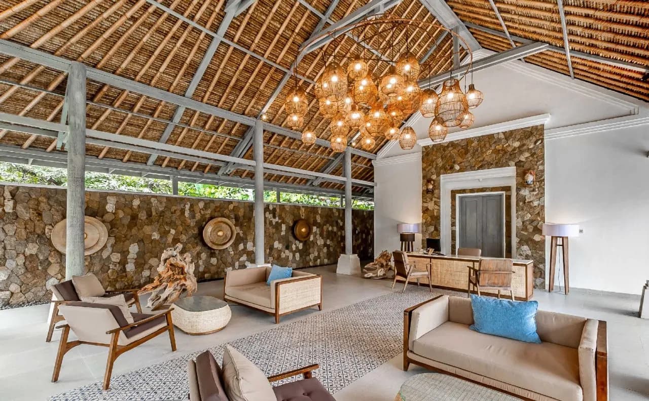 Nirwana Beach & Resort Candidasa 3