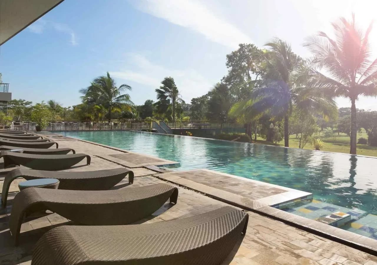 Courtyard by Marriott Manado 5