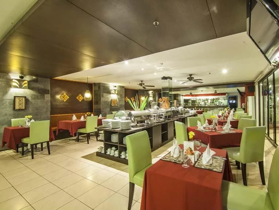 Grand Kuta Hotel & Residence 3
