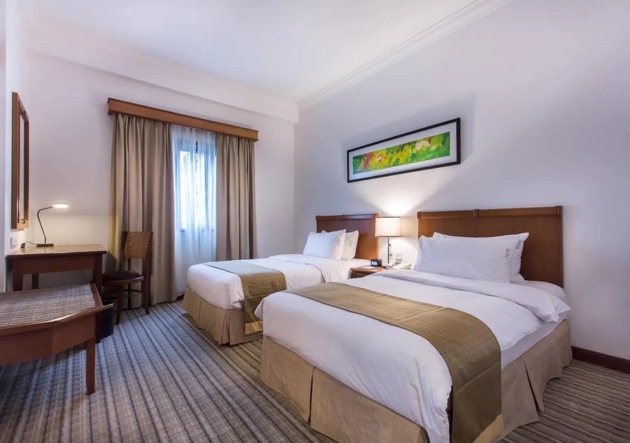 Beverly Hotel Batam 4