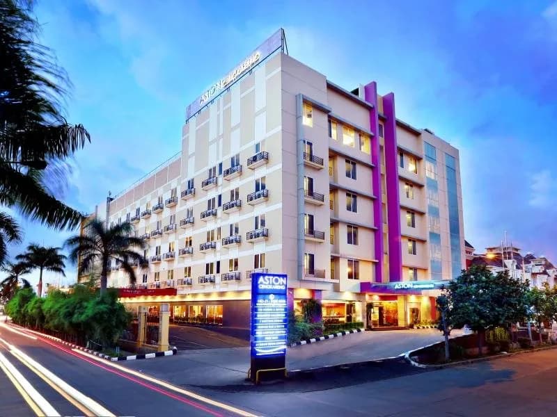 Royal Palm Hotel & Conference Center Cengkareng