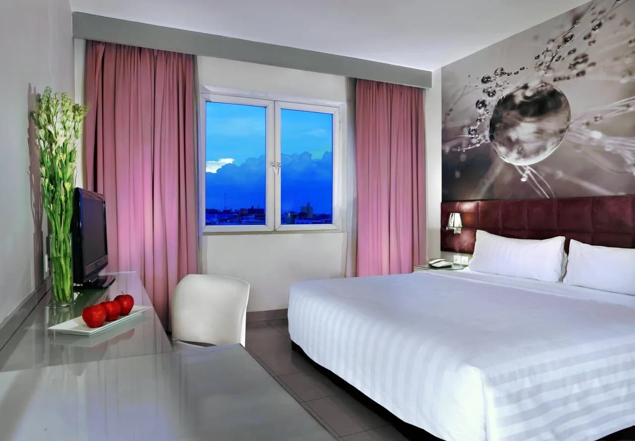 Royal Palm Hotel & Conference Center Cengkareng 2