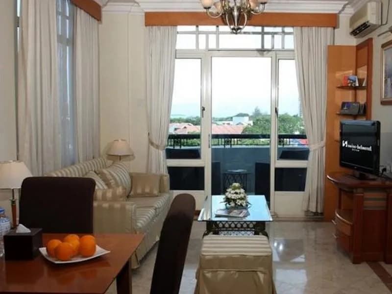 Grand Eska Hotel & Suites 4