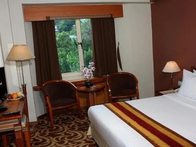 Grand Eska Hotel & Suites 3