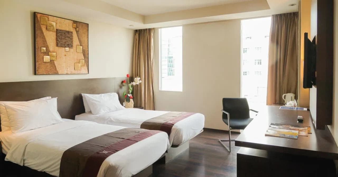 The Akmani Hotel 2