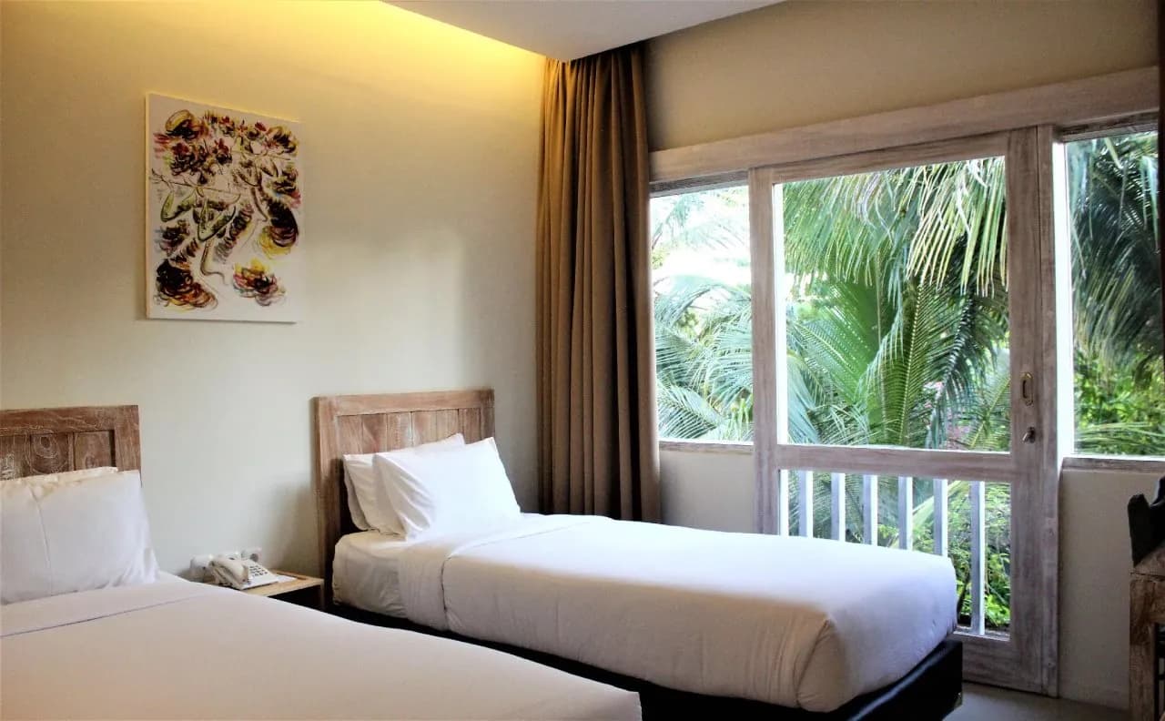 The Beach House Resort 4