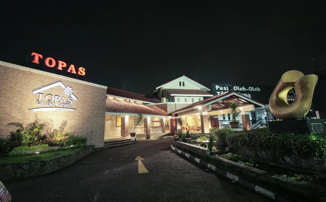 Topas Galeria 5