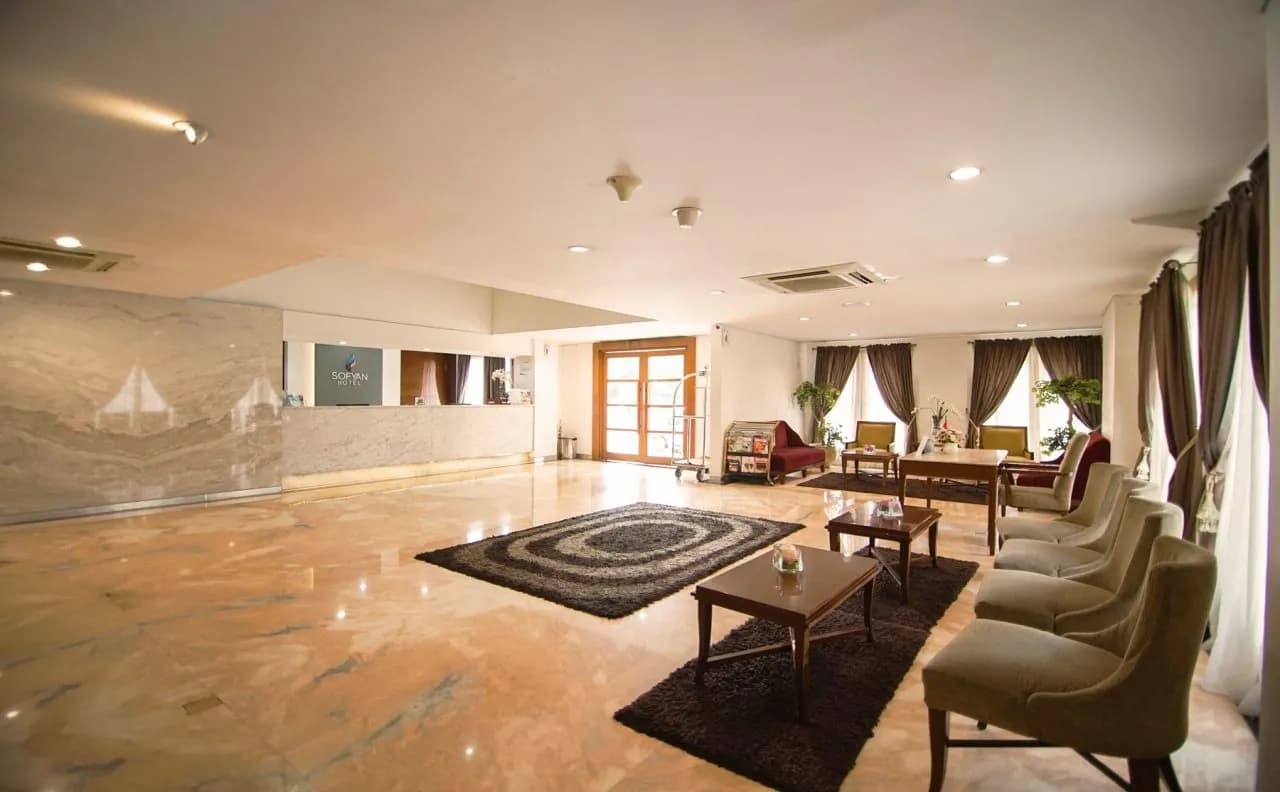 Sofyan Hotel Cut Meutia 5