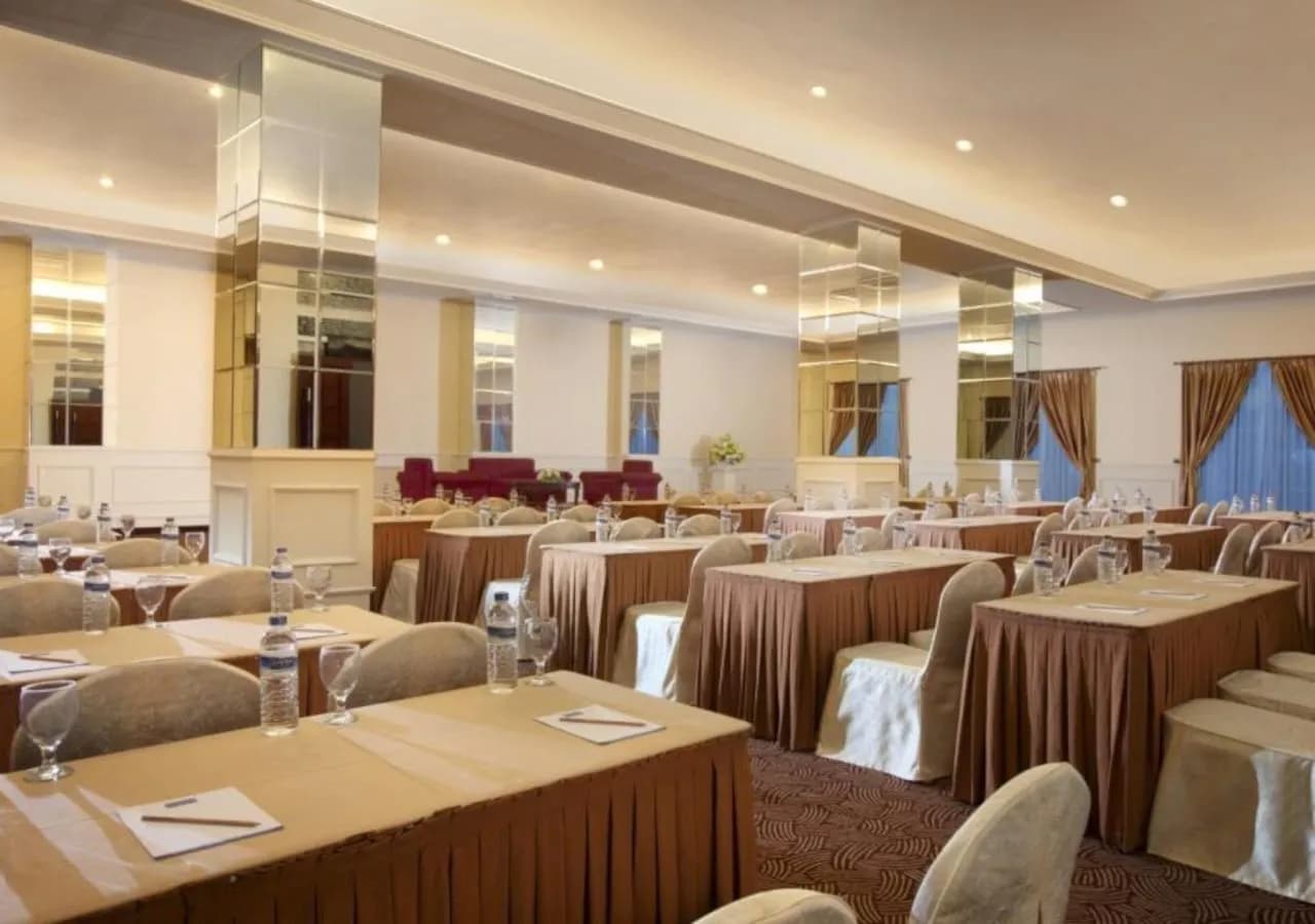 Hotel Dafam Semarang 4