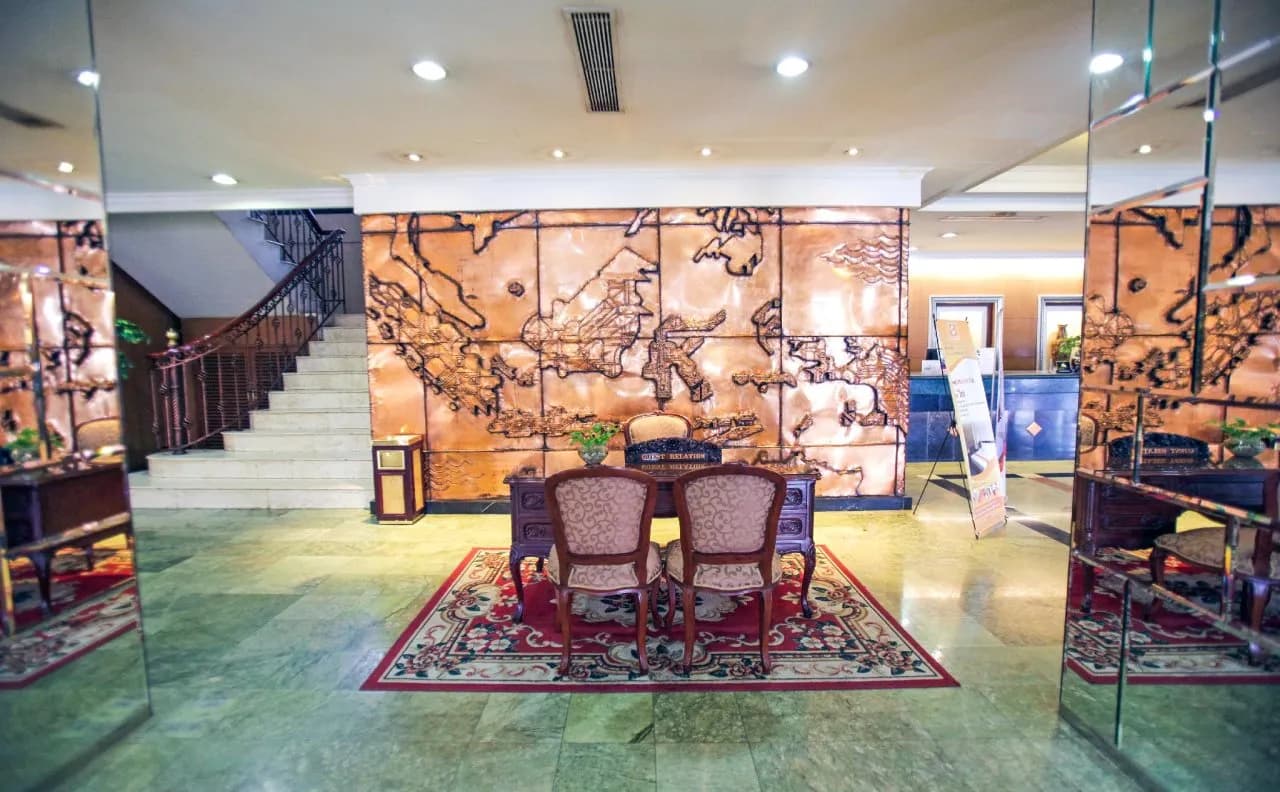 Metro Park View Hotel Kota Lama Semarang 4