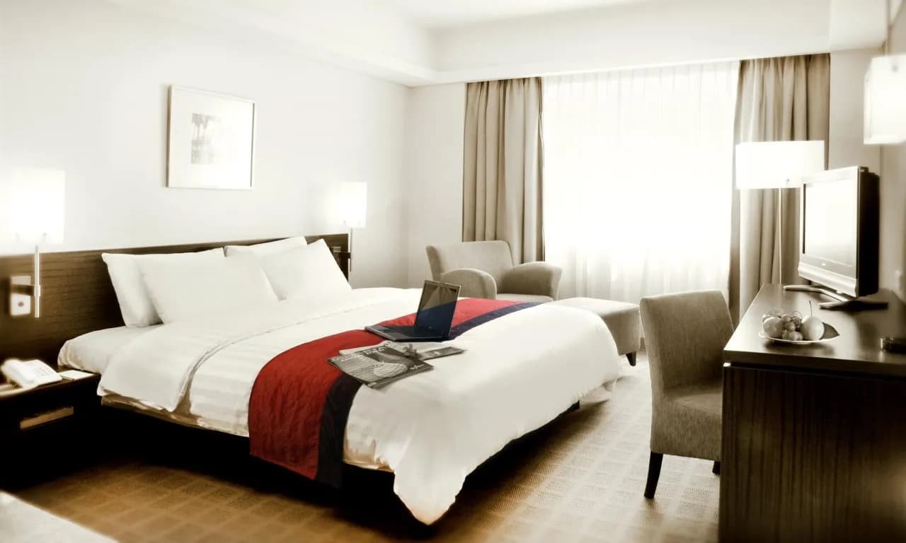 Java Paragon Hotel & Residence 2